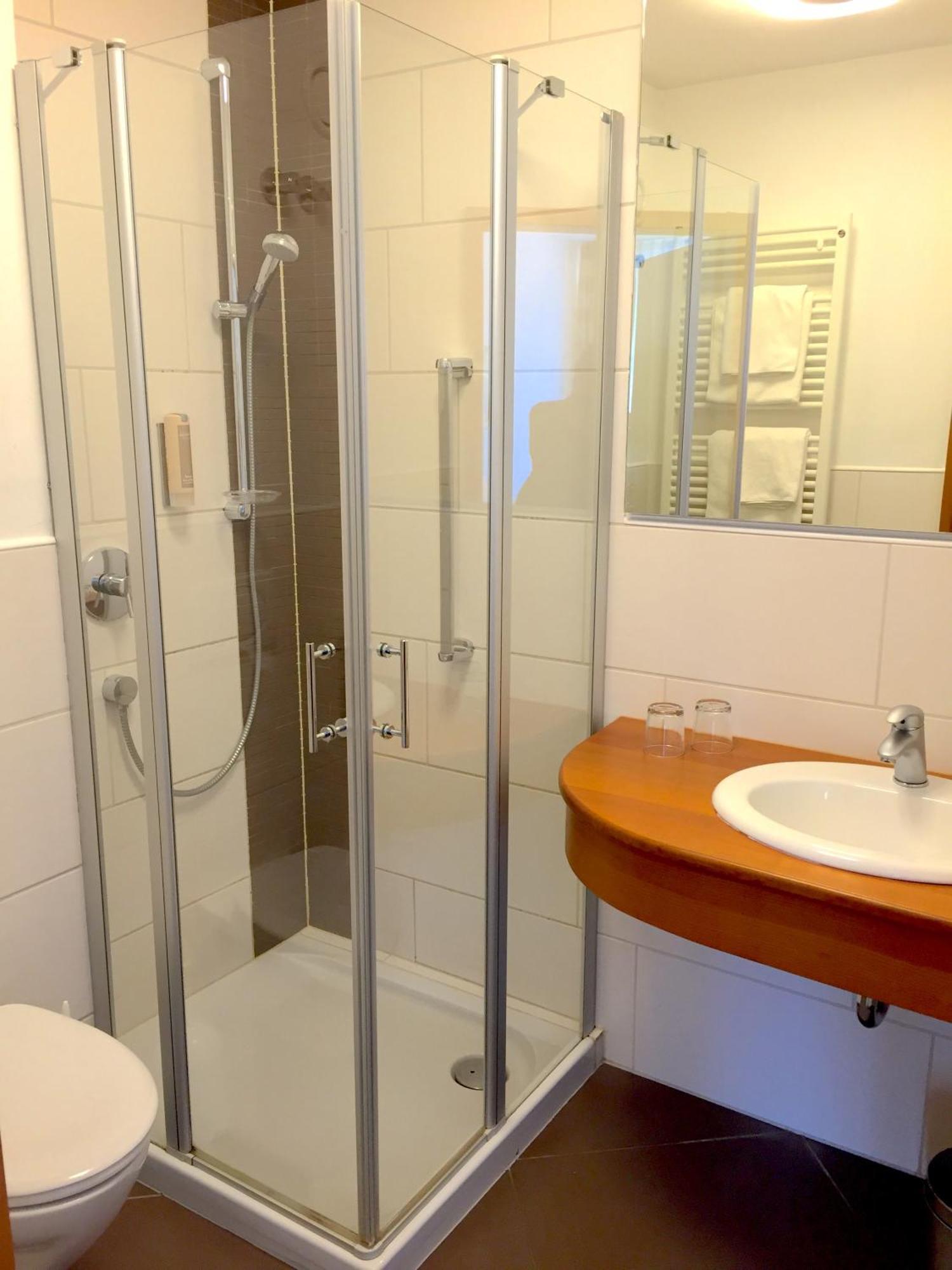 Hotel Zur Schoenen Aussicht マルクトハイデンフェルト エクステリア 写真